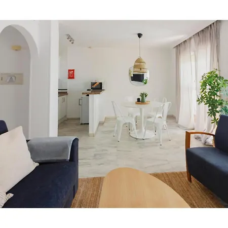Costa Sea 23b Apartment *